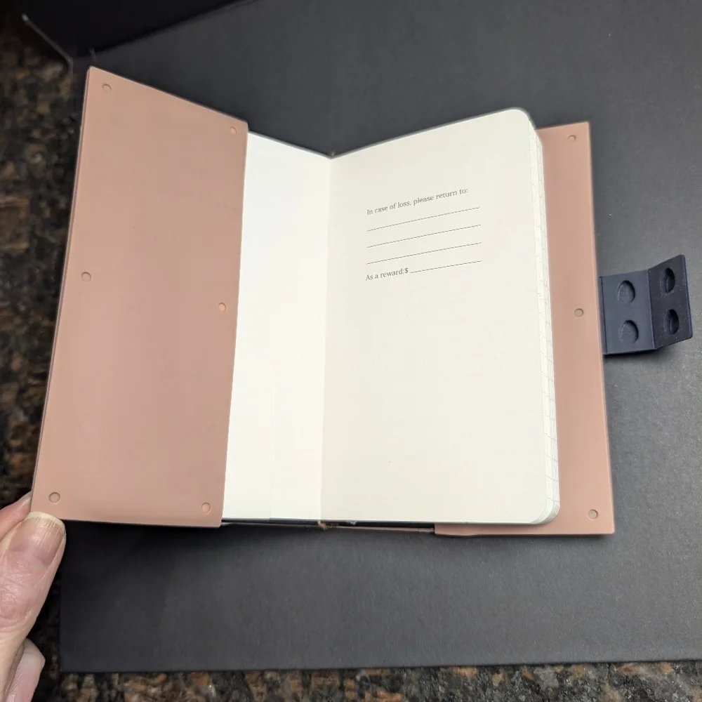 Fun Silicon Notebook (Cover + 2 Notebooks)